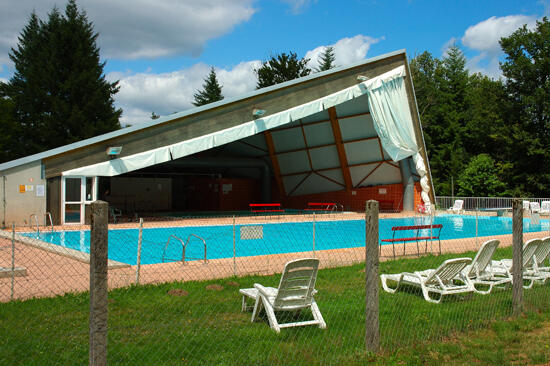 Piscine-SaintMartinLaMeanne
