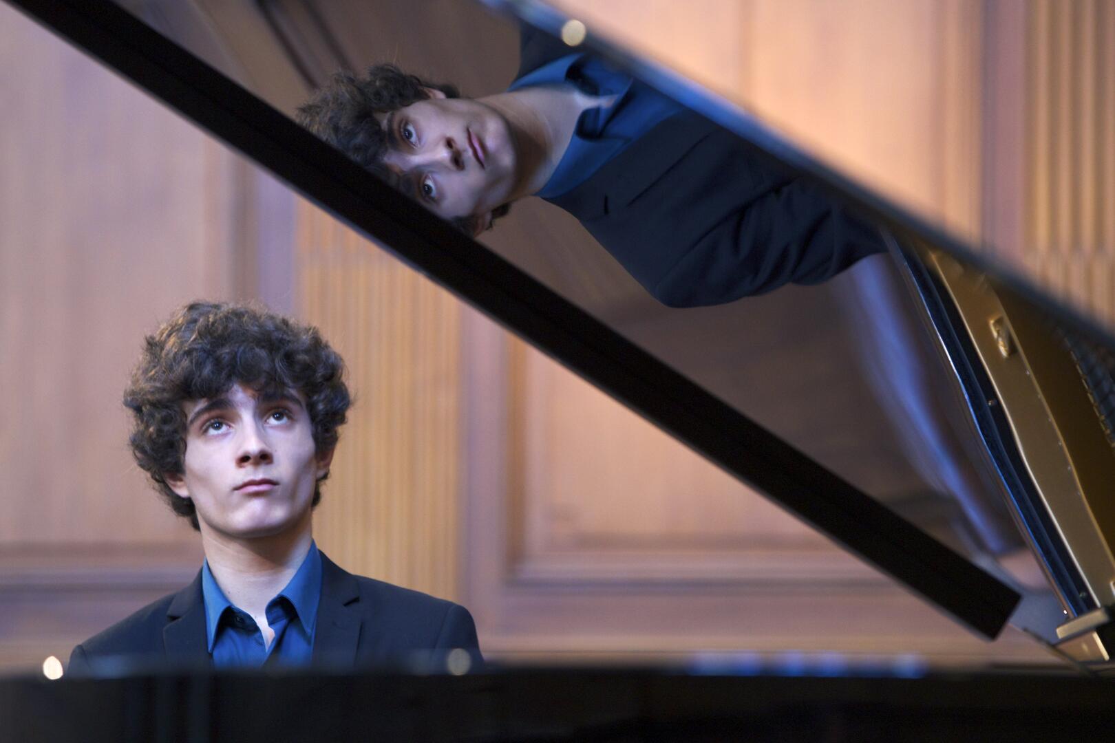 RECITAL PIANO - copyright Gaspard Thomas