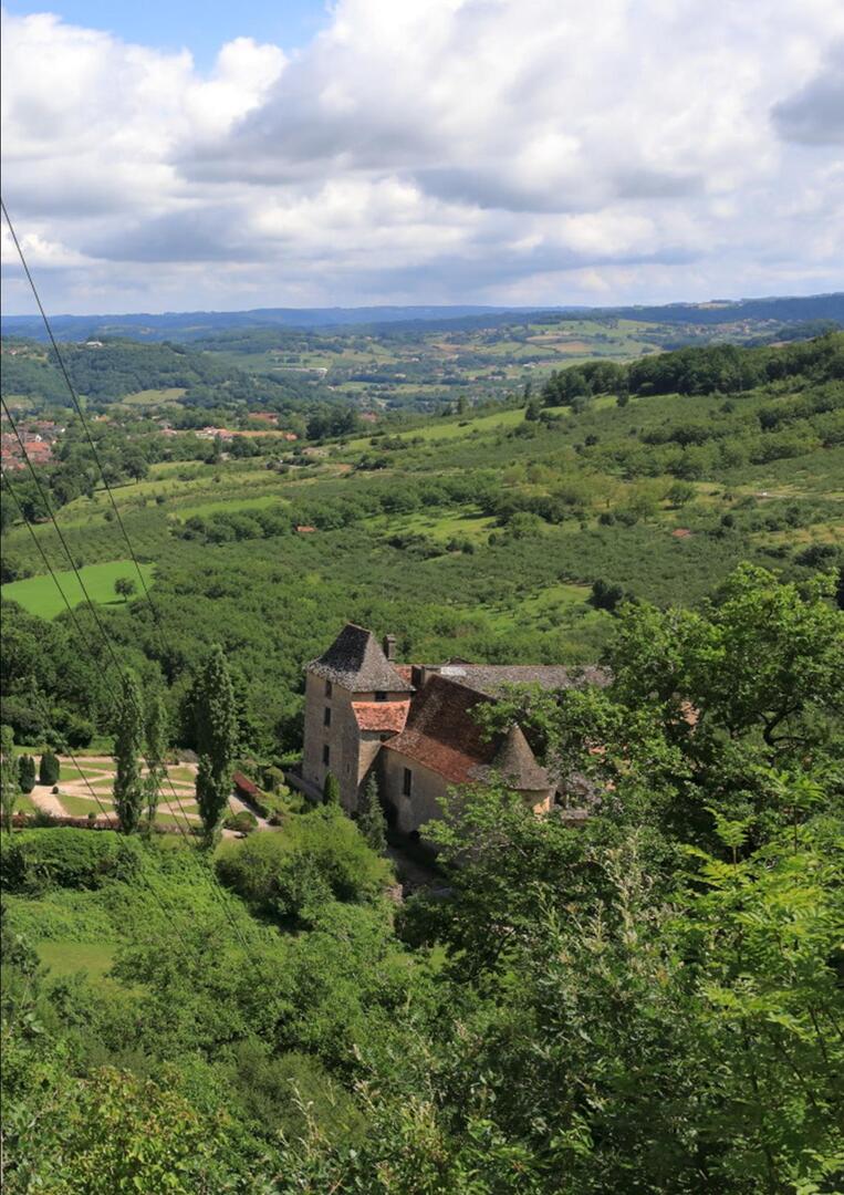 St-Medard-de-presque-le château