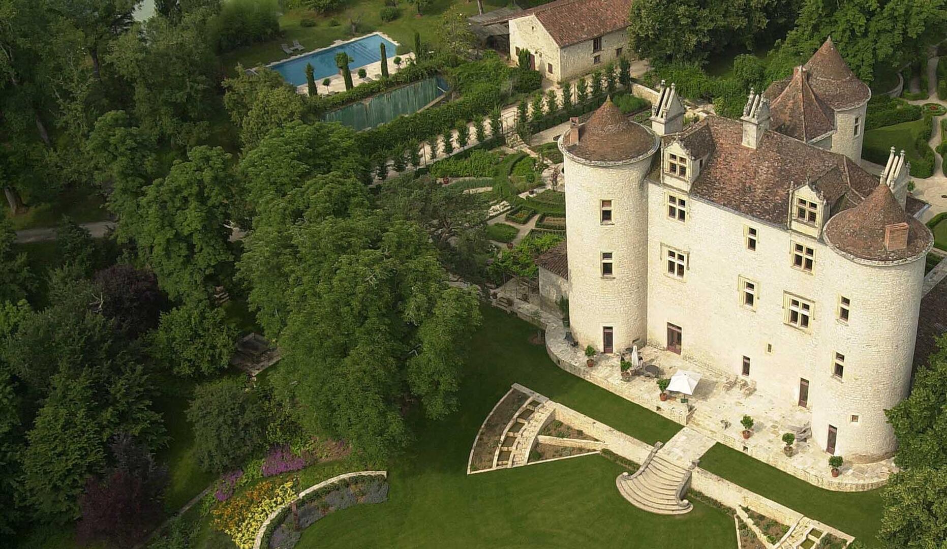 château lagrézette image