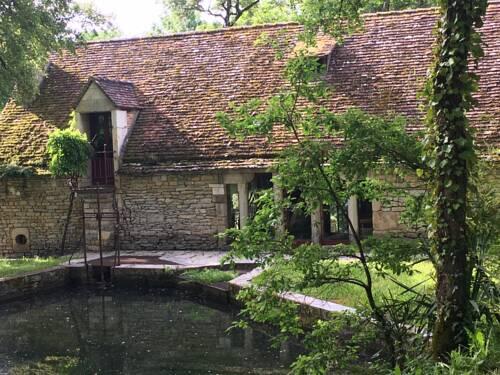 image moulin lagrézette