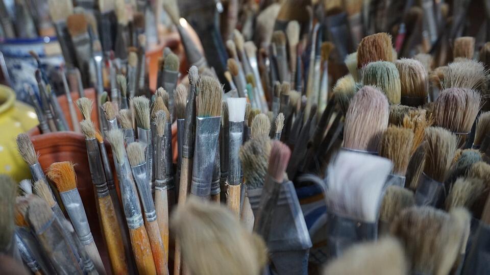 many-brushes-