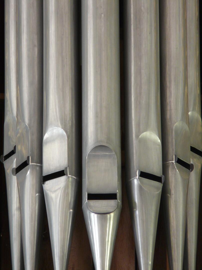 organ_whistle_organ_church_architecture_church_organ_hoz_music_instrument-1146532