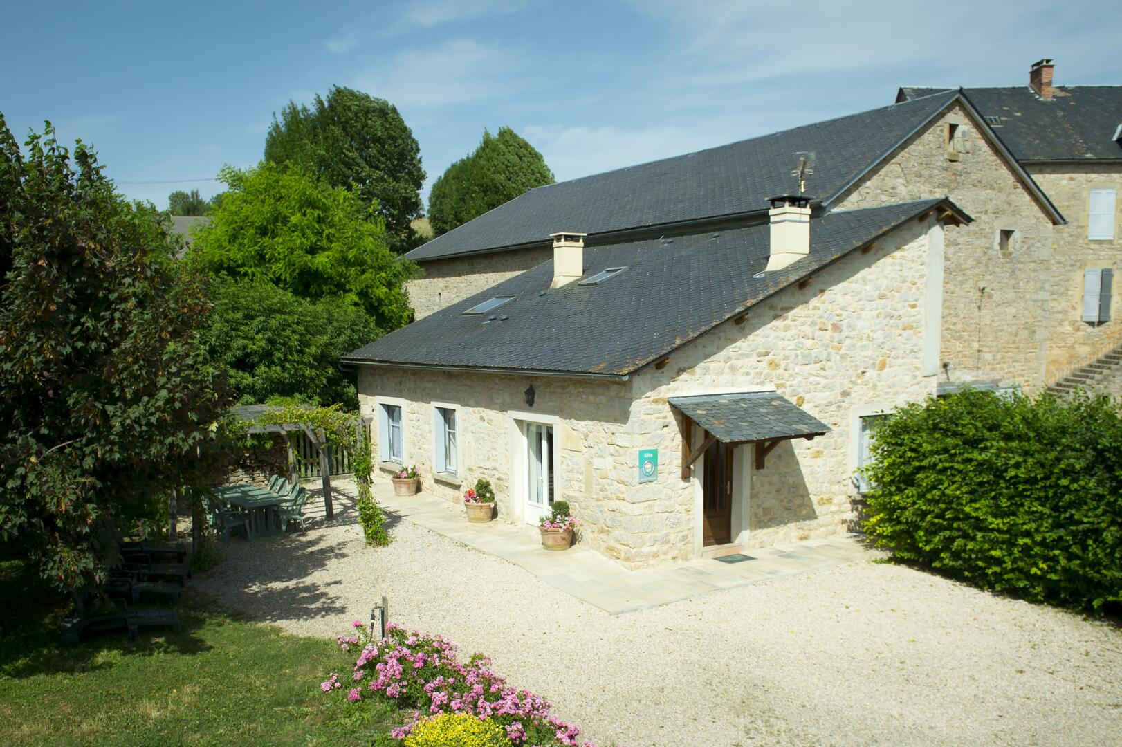 Saguin-gite-le-jardin