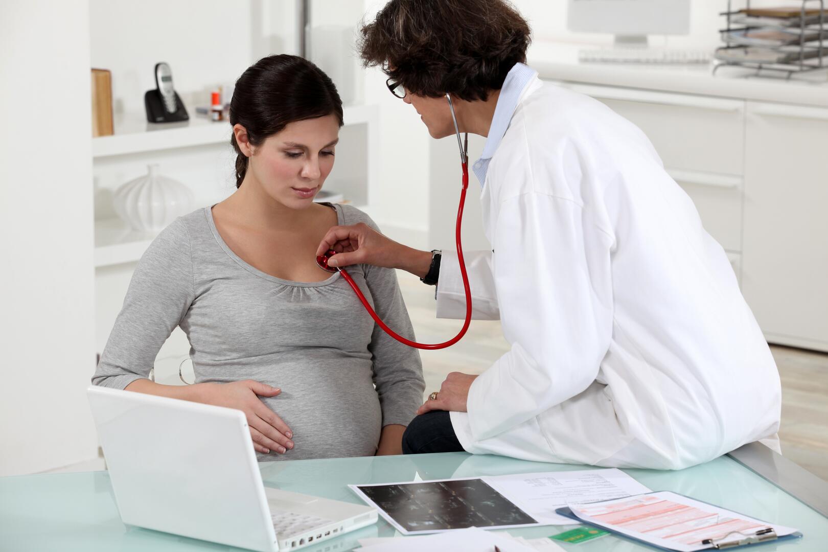 medecin-gyneco--2--0d45cffe7e8b45878d30d1140632d1f4