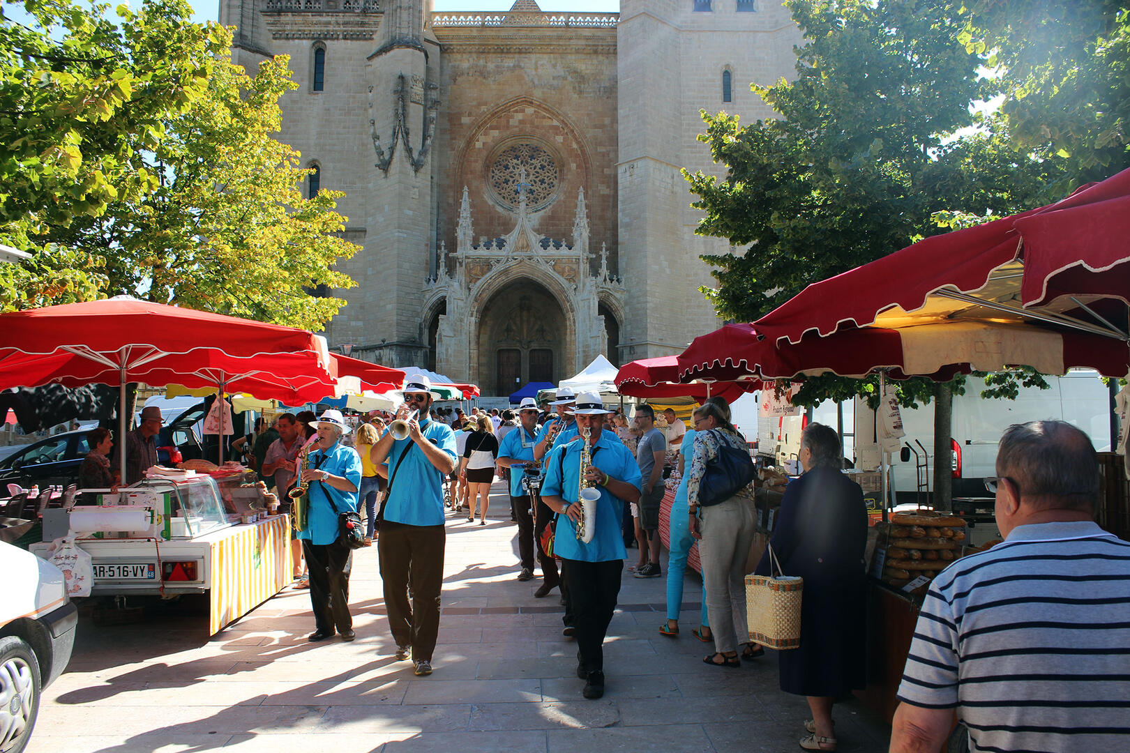 banda-marché-mende-1