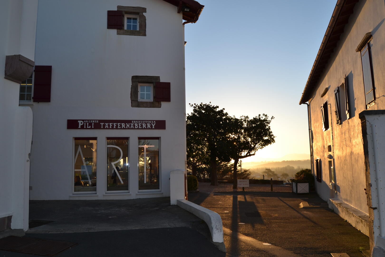 Galerie d'exposition Pili Taffernaberry