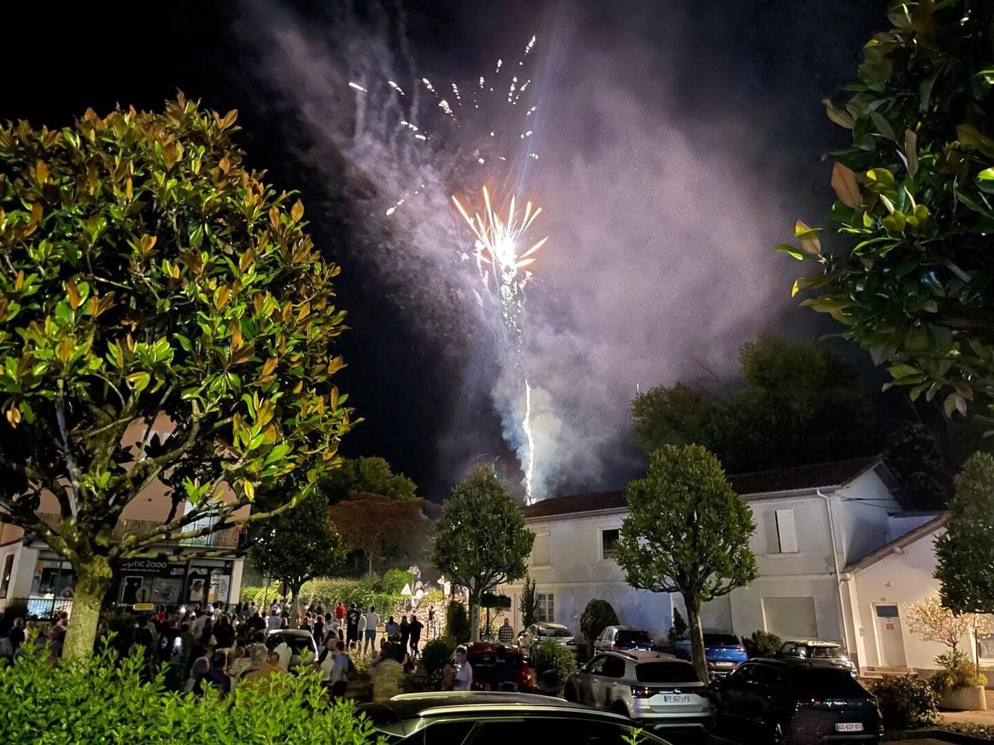 Feu d'artifice Bal des pompiers