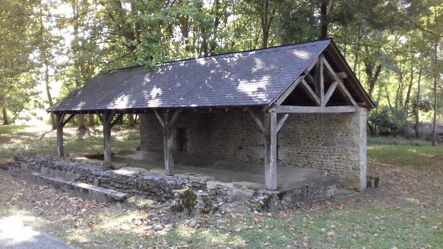 Lavoir de Lay-Lamidou
