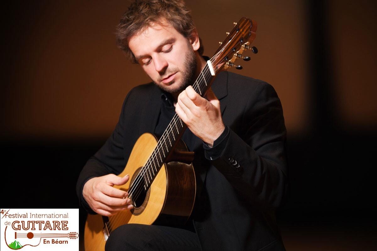 Marcin Dylla au Festival International de Guitare en Béarn