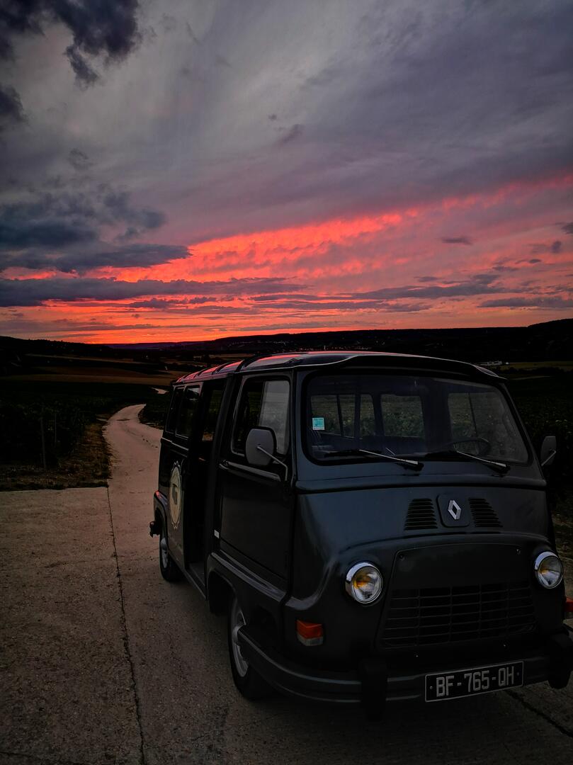 Sunset Champagne Tour