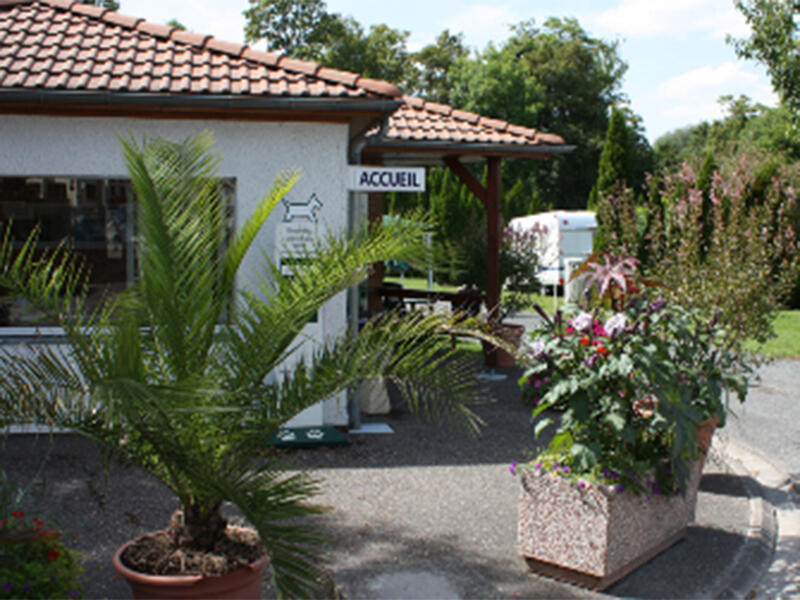 Camping La Peupleraie - Vitry-le-François