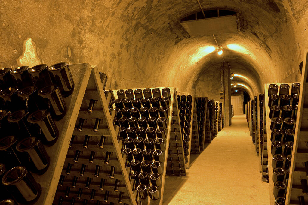 Caves Taittinger