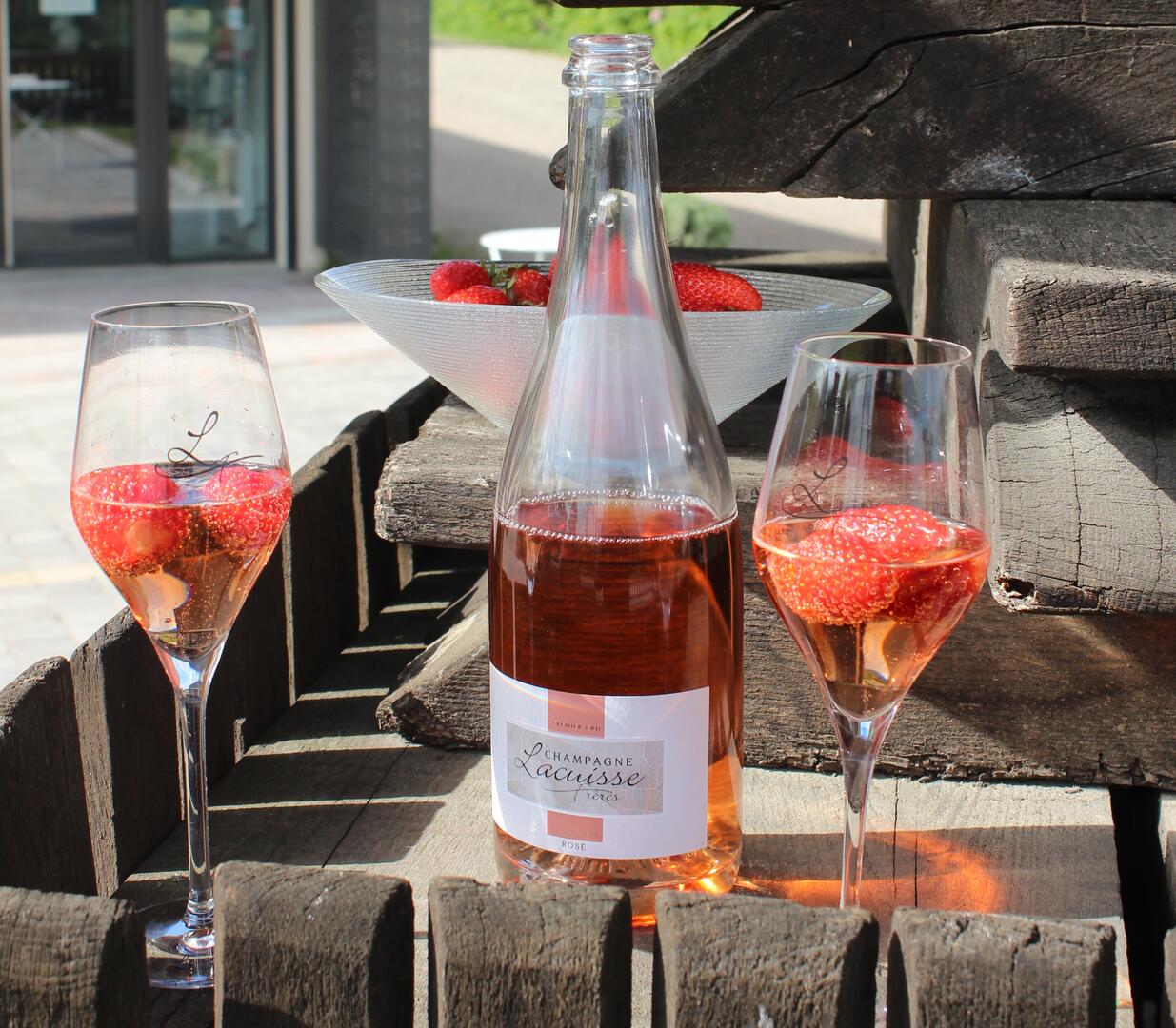 Champagne Rosé Lacuisse Frères