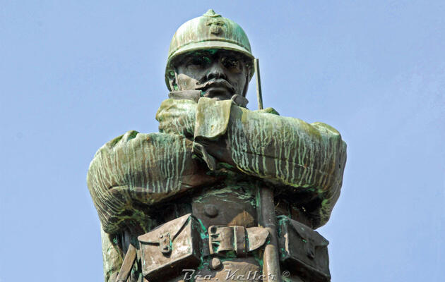 Monument aux morts_Ste Menehould