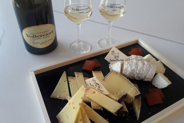 accords-champagnes-et-fromages-en-franais-1
