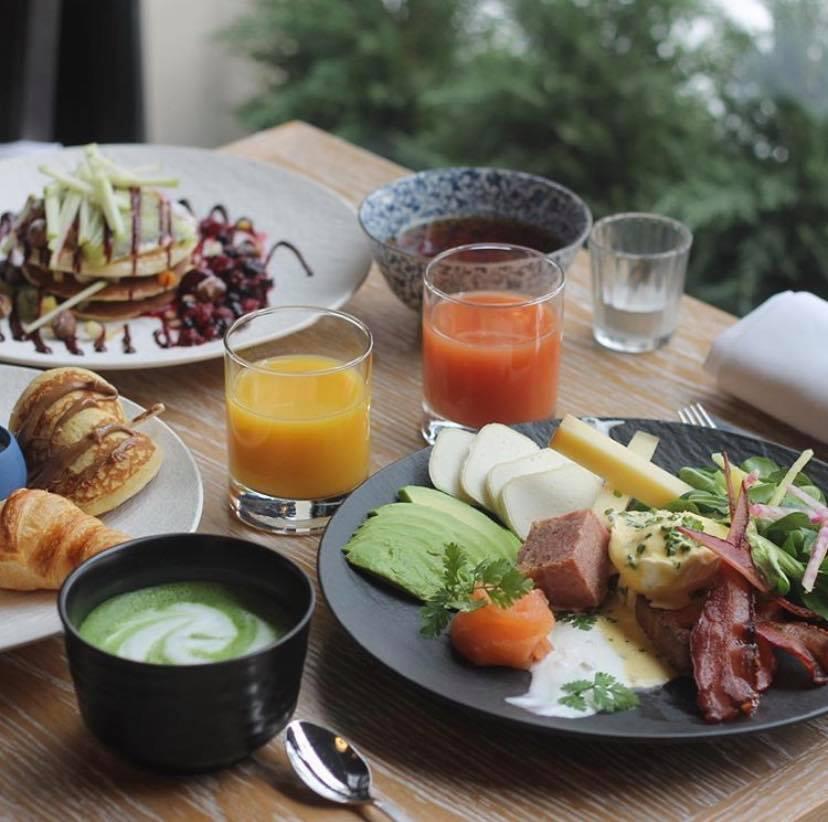 Le Brunch au Continental