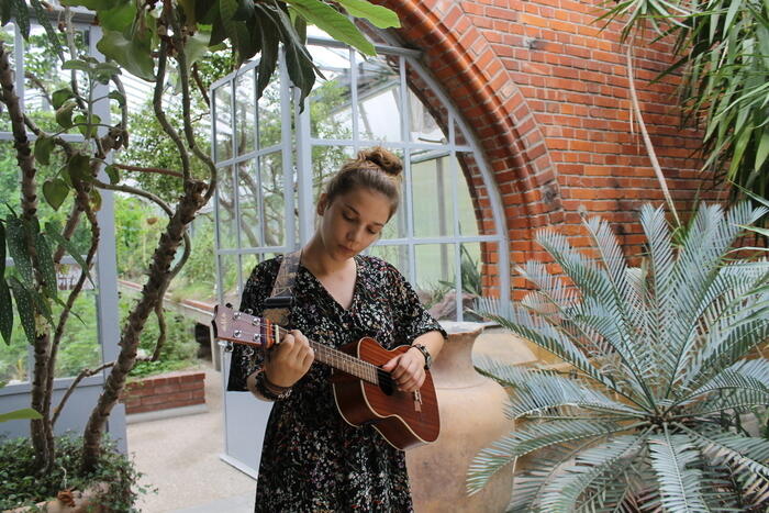 louise ellie