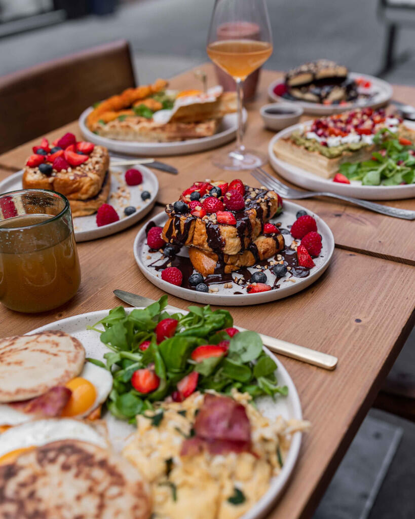 sacré brunch