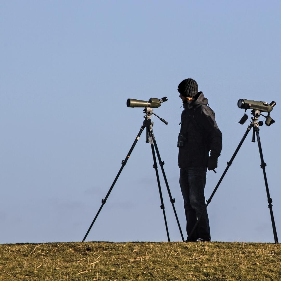 spotting-scope-1504365_1920