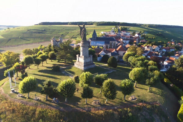visite-commente-du-site-urbain-ii--de-lglise-notre-dame-3e834