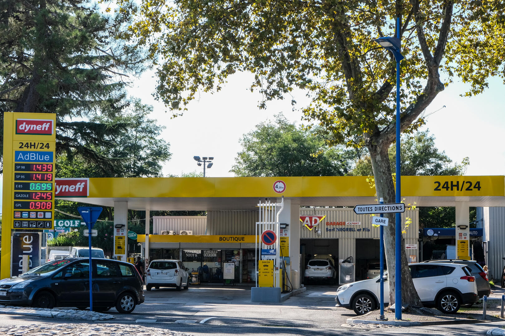 COMMERCES-2020-10