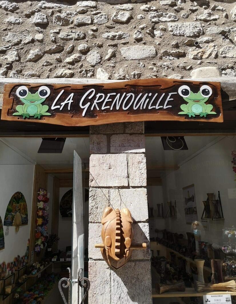 LA GRENOUILLE