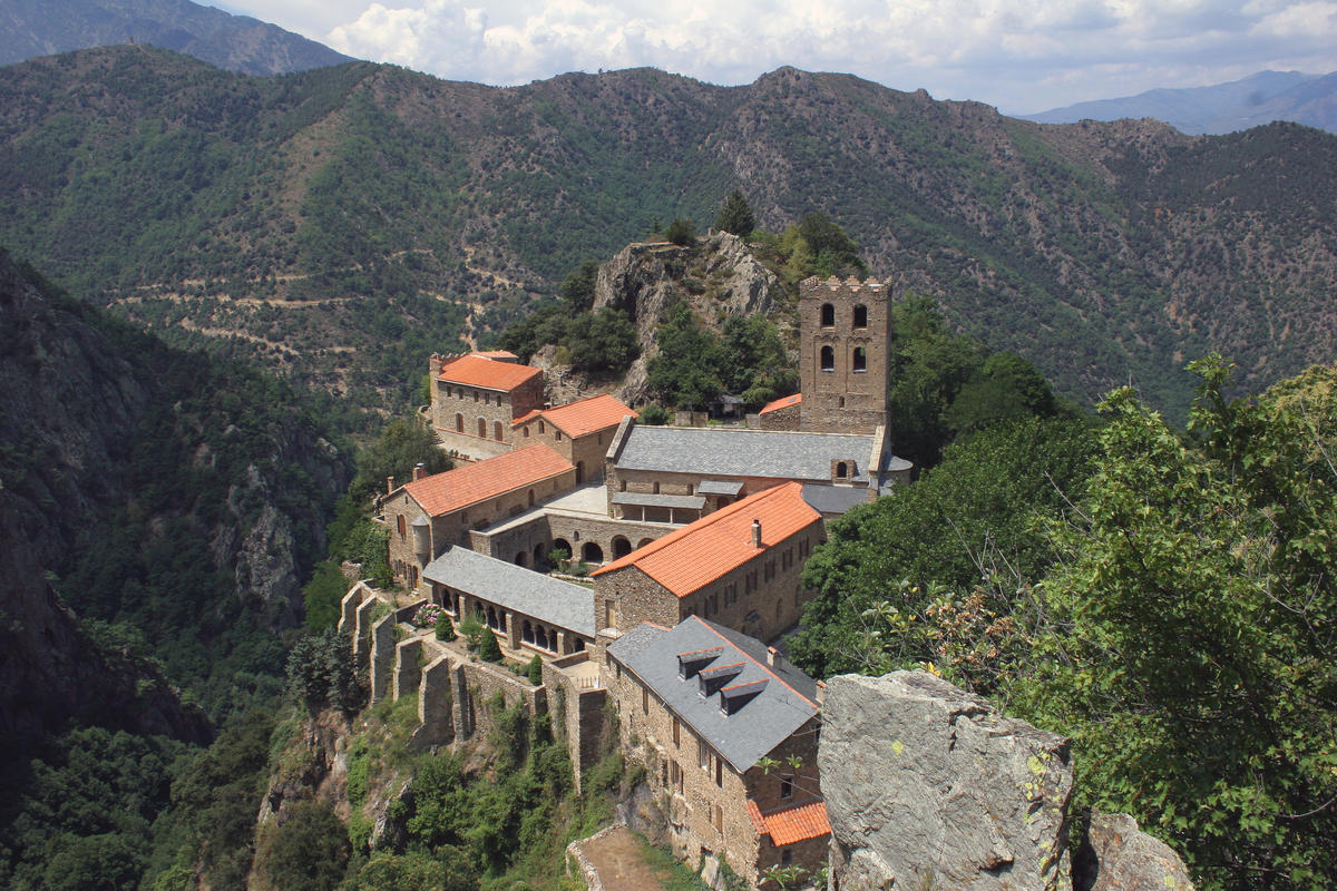 Abbaye St-Martin du Canigó