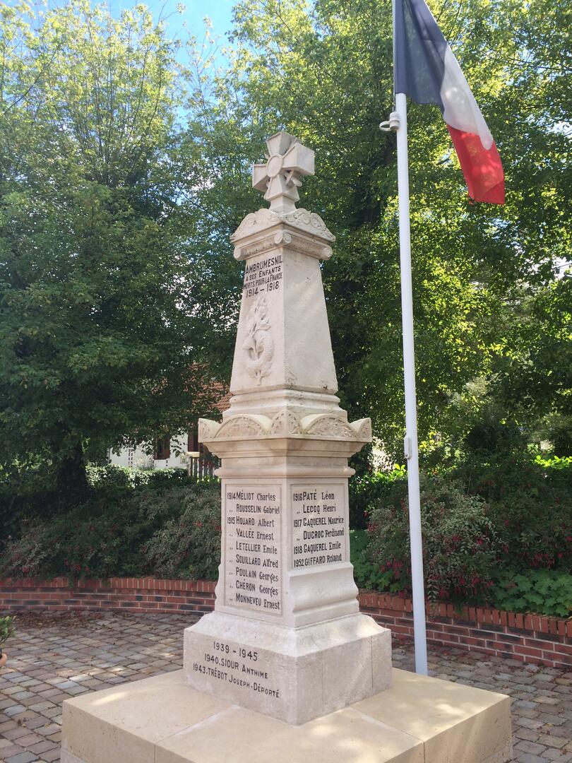 Monument aux Morts (civil) (1) - Ambrumesnil