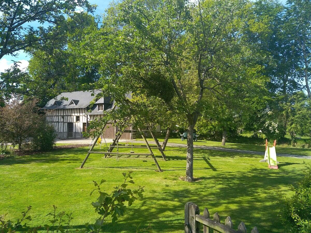 Vue du gîte depuis le jardin