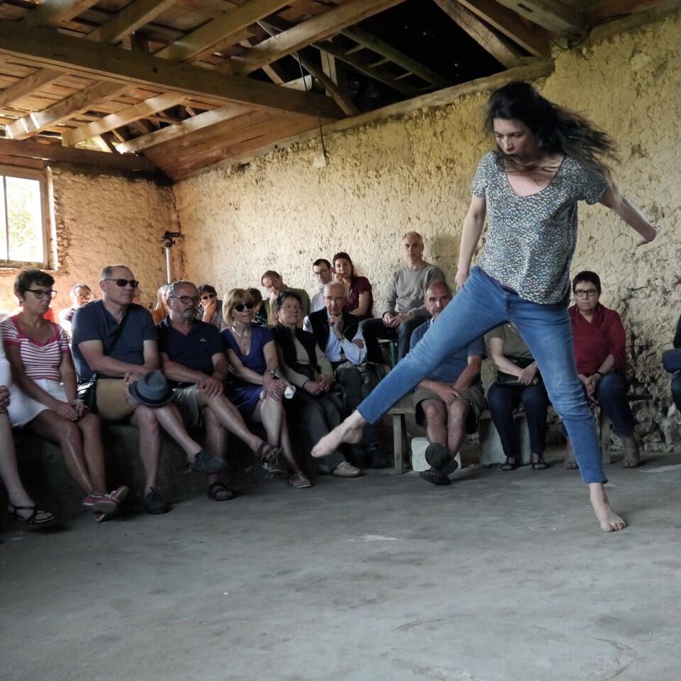 G. Guéranger_Spectacle danse avec visiteurs © Jacques Guittier