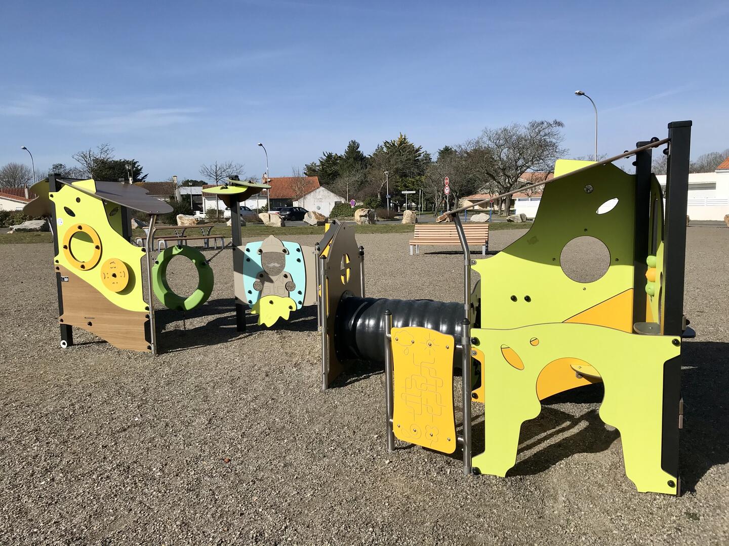aire de jeux du centre bourg ST HILAIRE (3)