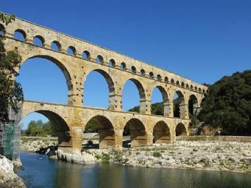 laqueduc-romain-pont-du-gard