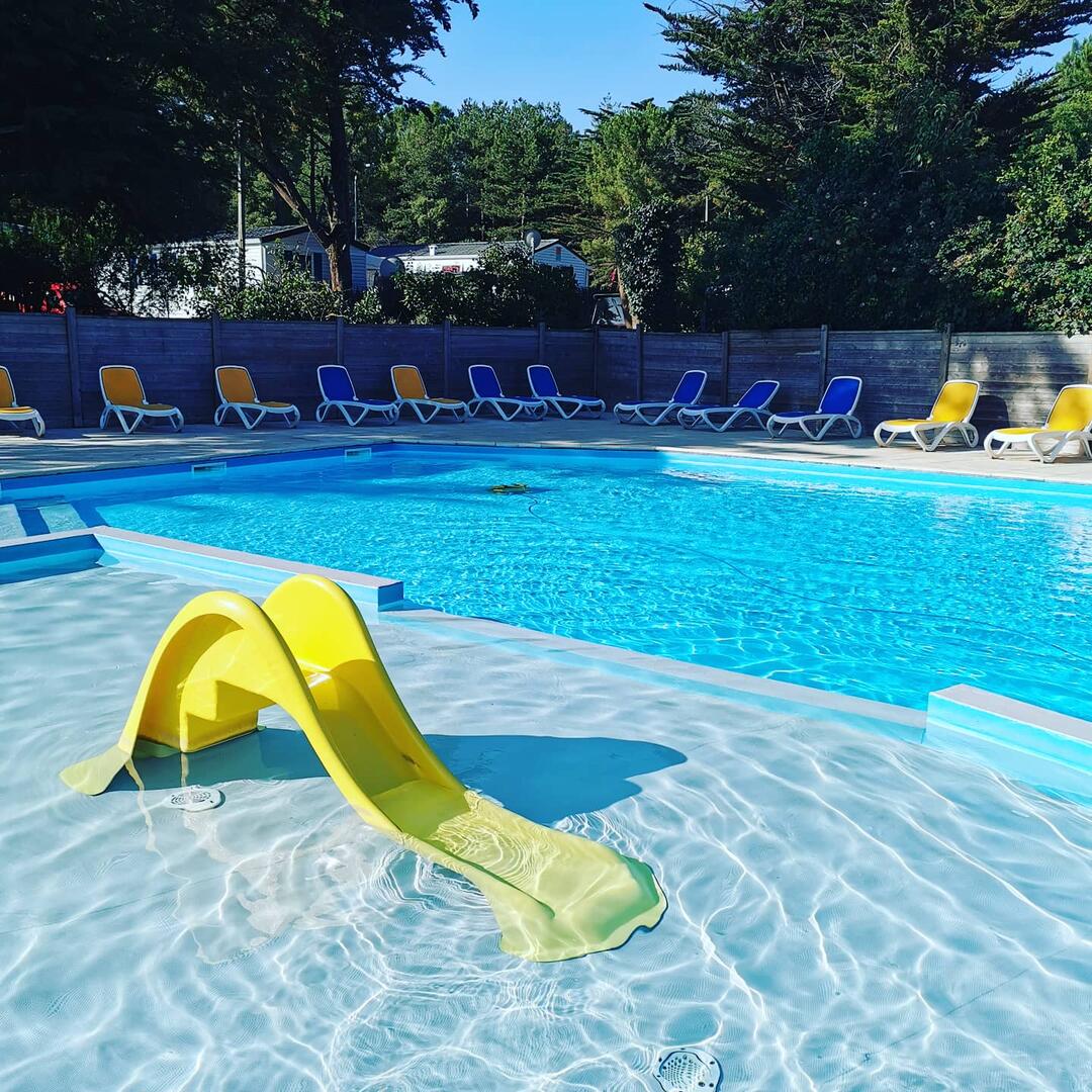 piscine_lessalines_sainthilairederiez