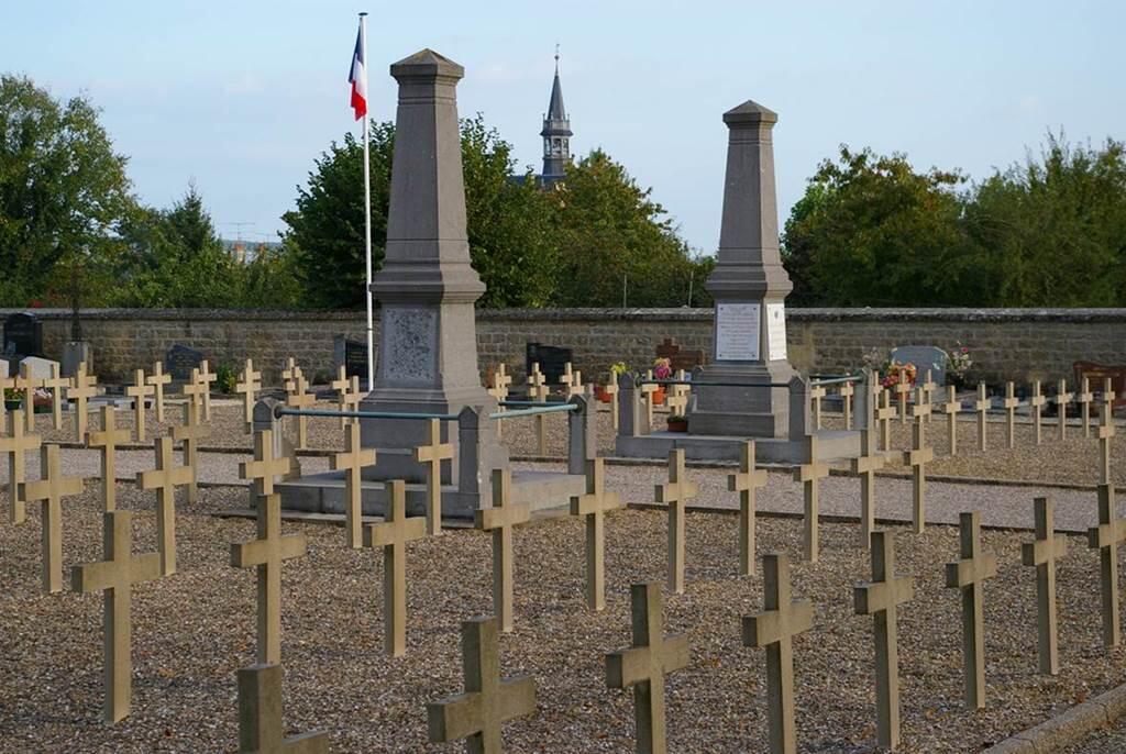 Tombe Roland GARROS