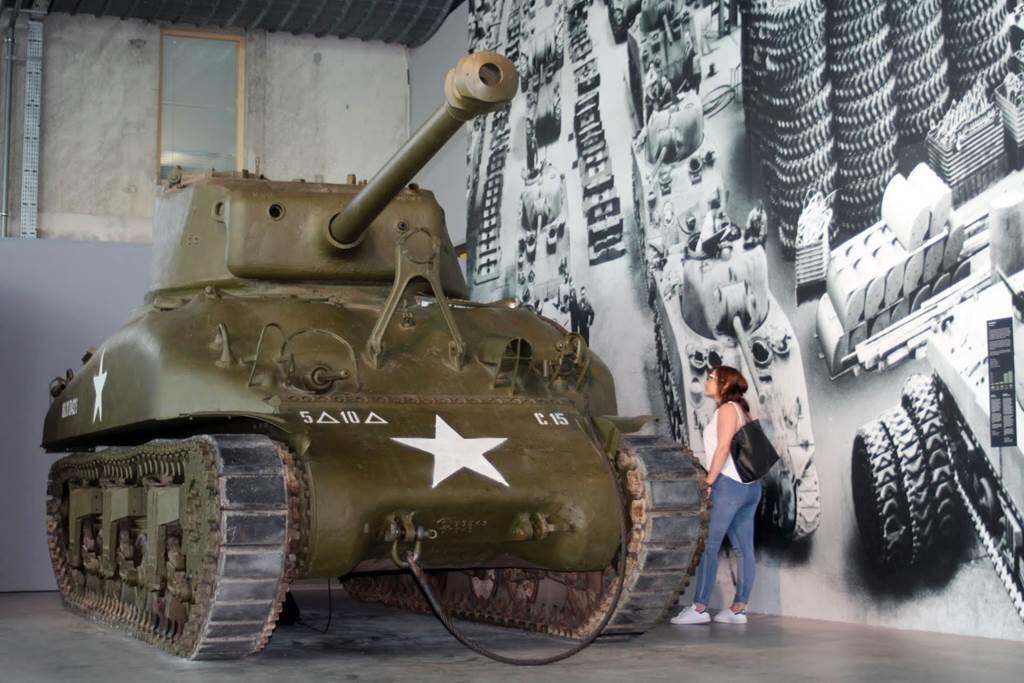 Visite du Musée Guerre et Paix