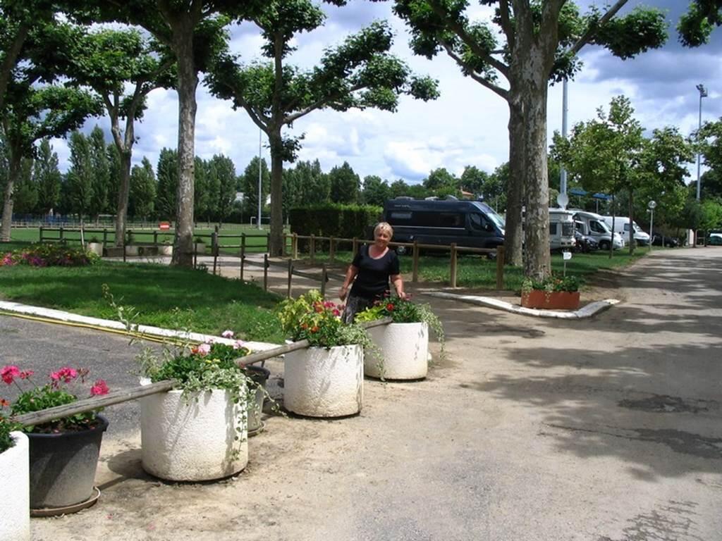 Aire de camping-car à Caussade