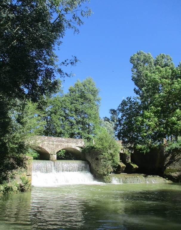Pont cascade de Pontalaman
