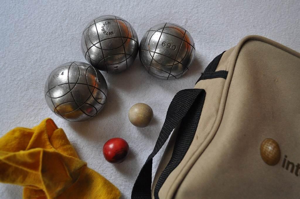 4 boules givetoises