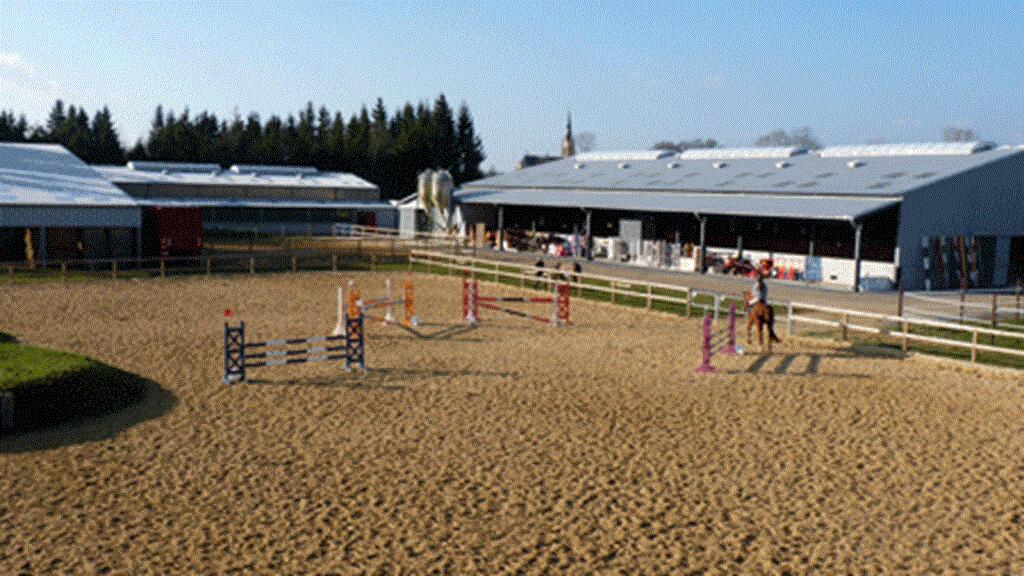 Douzy Espace Equestre