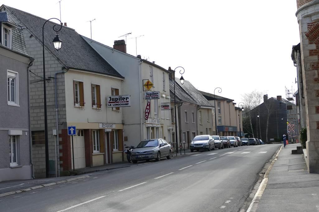 longchamps.jpg