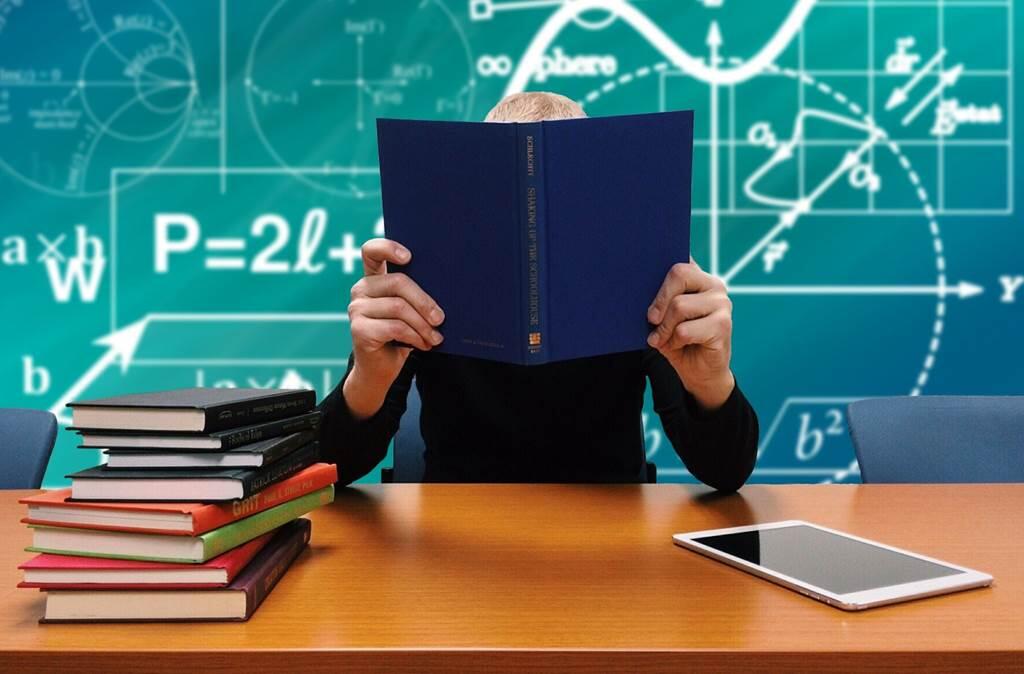 Collège les Aurains