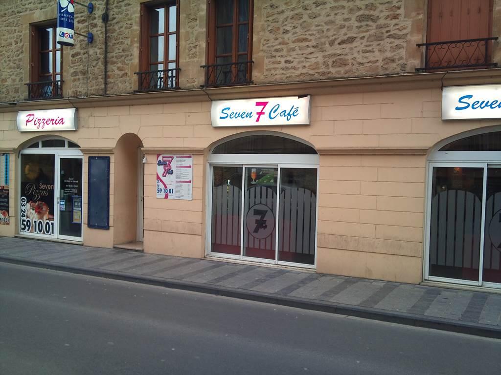 Seven Café