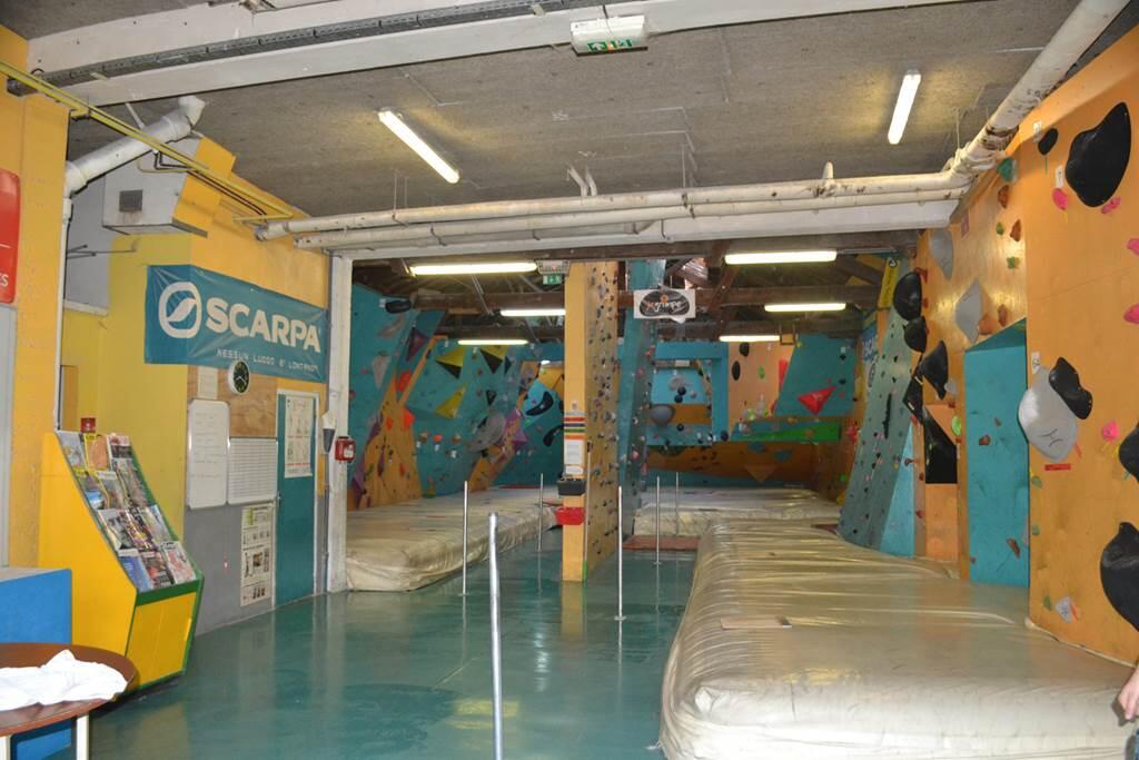 mur d'escalade espace grimpe escalade à montauban activites sportives à montauban