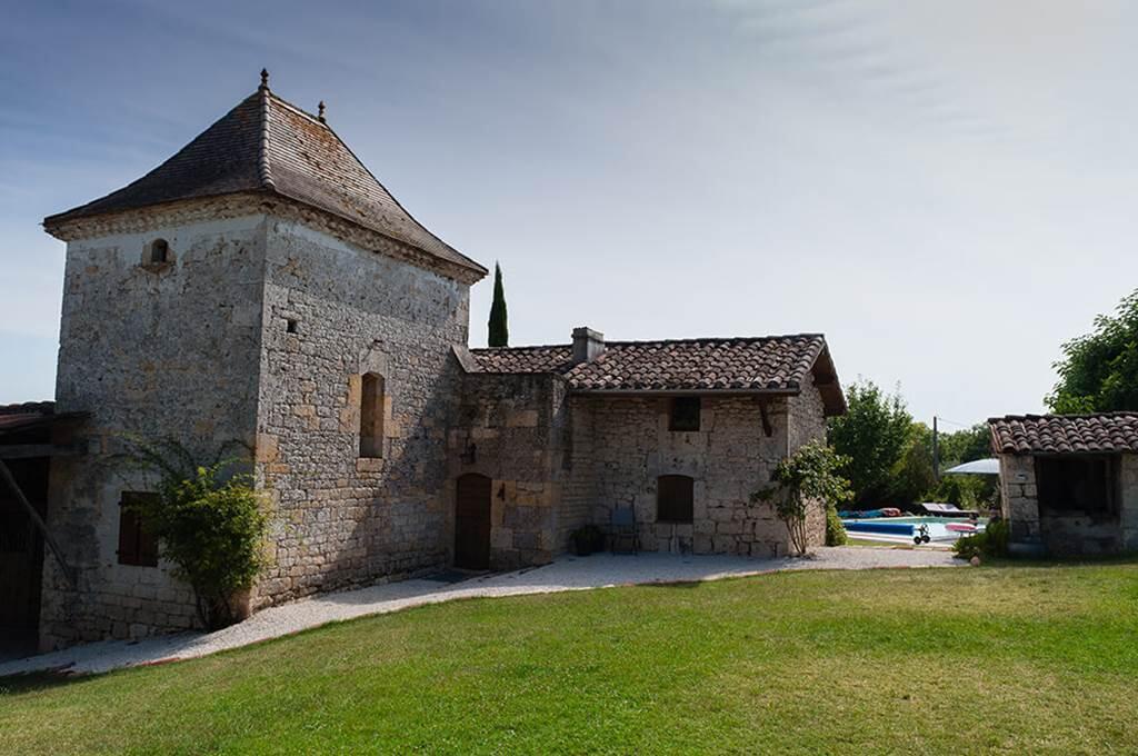 Gîtes la Peyroulière - Pigeonnier