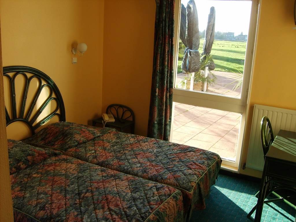Chambre à 2 lits