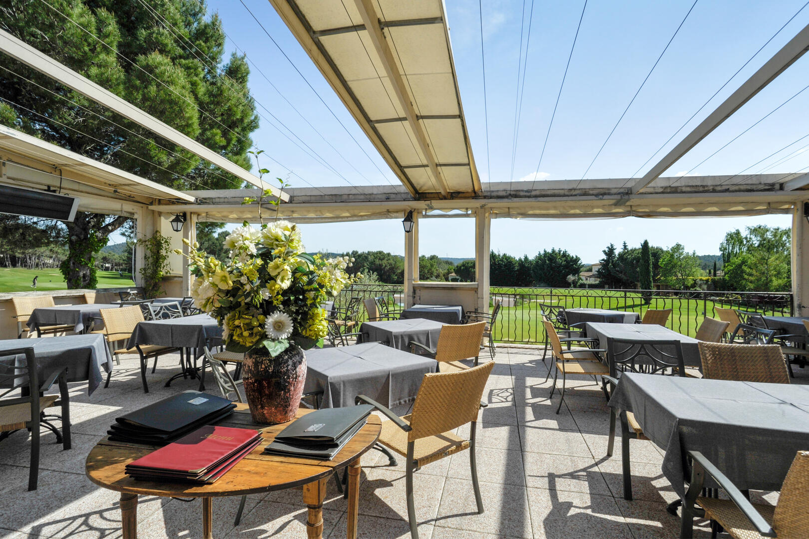 restaurant es beu la vie