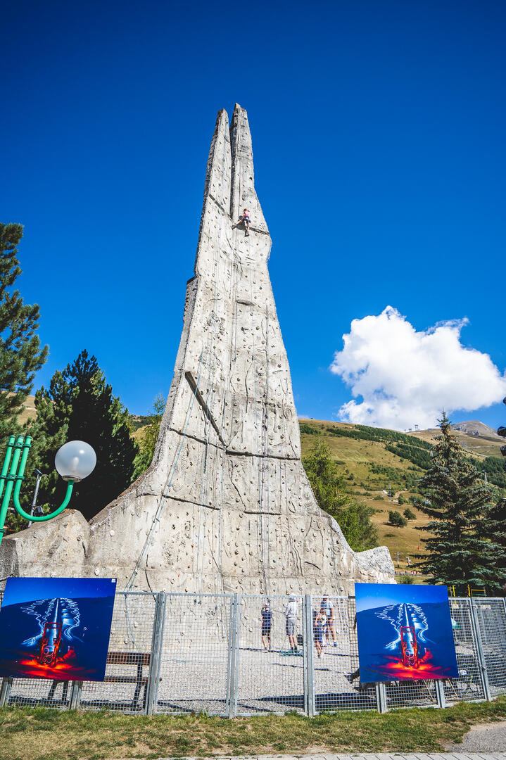 Mur d'escalade Les Aiguilles de Champamé