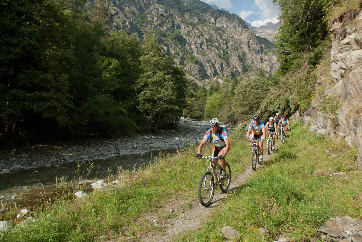 VTT dans la vallée du Valgaudemar