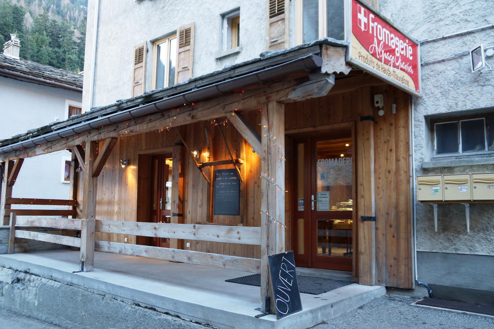 val-cenis-lanslebourg-fromagerie-alpage-gravier
